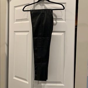 100% polyurethane pants “leather look”